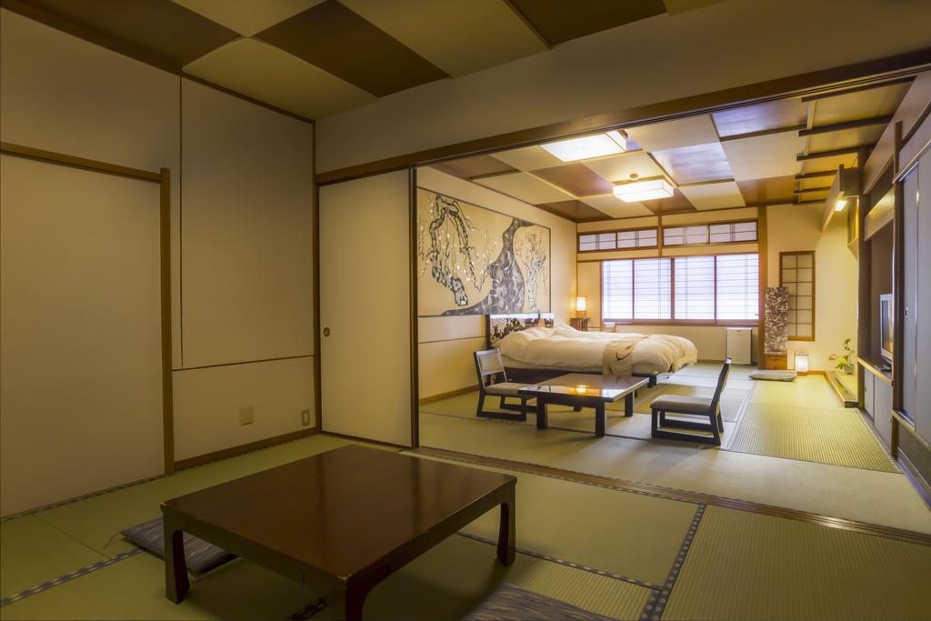 Kinosaki Onsen Hanakouji Saigetsu Hotel Toyooka  Bagian luar foto